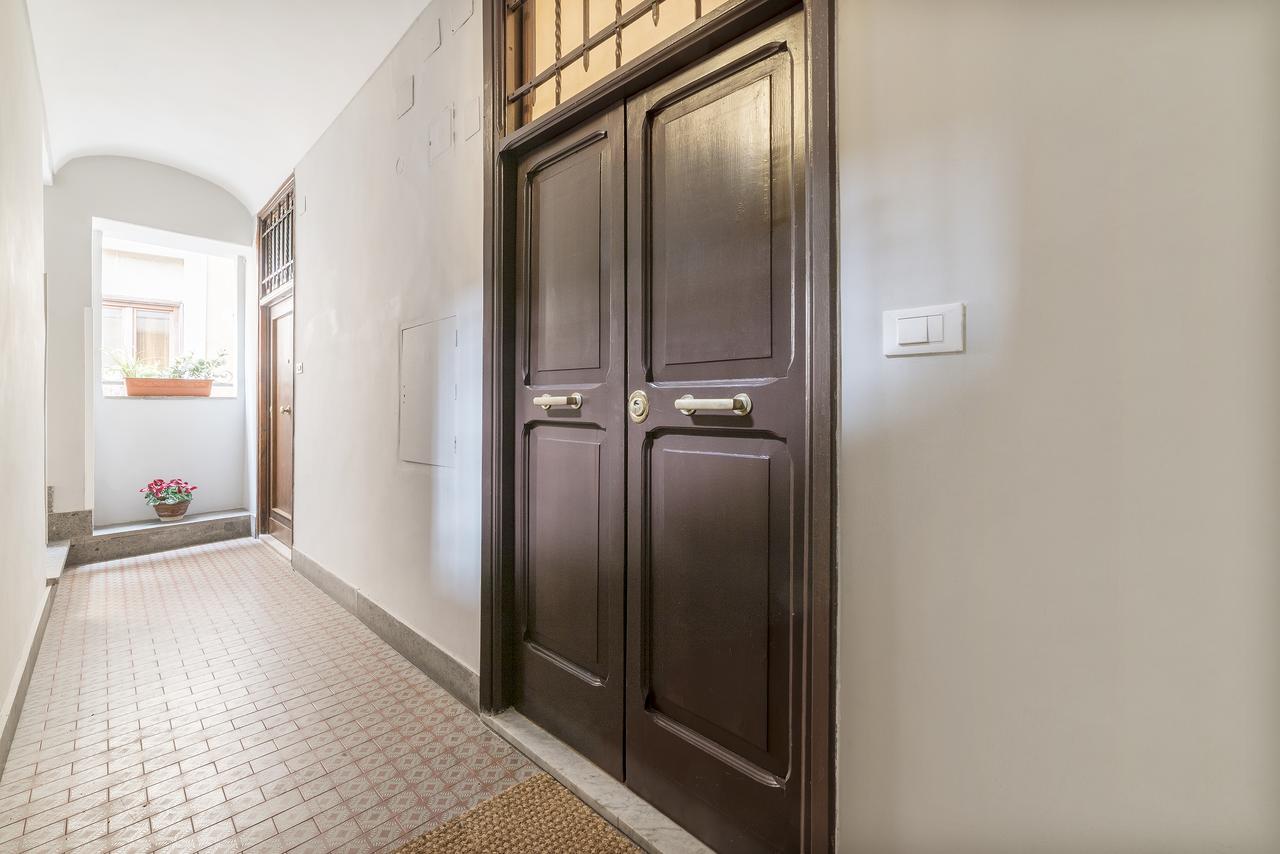 Campo De' Fiori Central Flat Рим Экстерьер фото