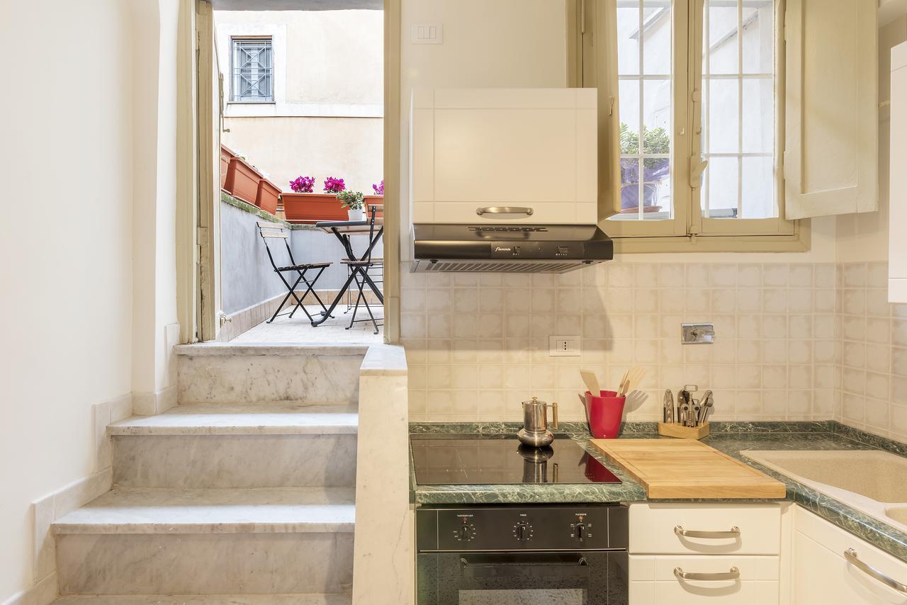 Campo De' Fiori Central Flat Рим Экстерьер фото