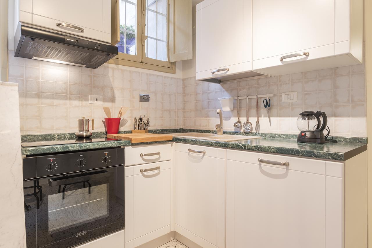 Campo De' Fiori Central Flat Рим Экстерьер фото